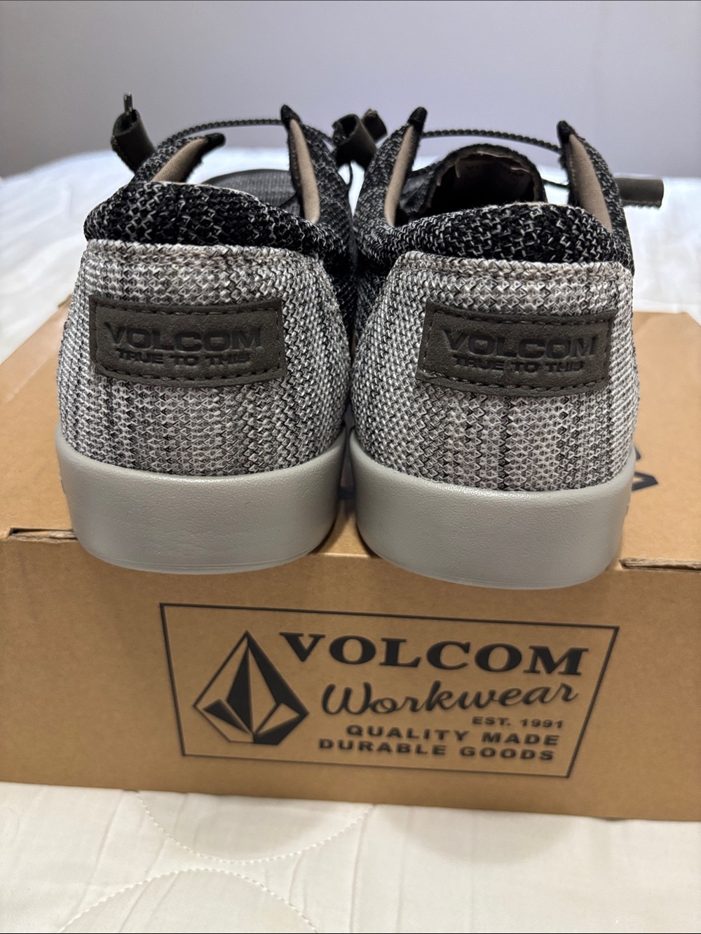 NWB Volcom Men's Black Knit Slip-On Work Shoe - Picture 3 of 6